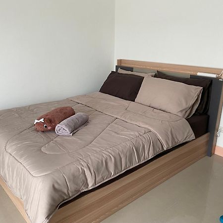 Studio Apartment Phuket Bagian luar foto