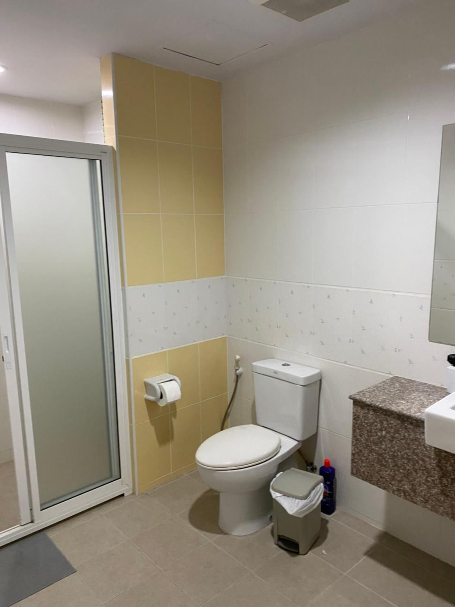 Studio Apartment Phuket Bagian luar foto