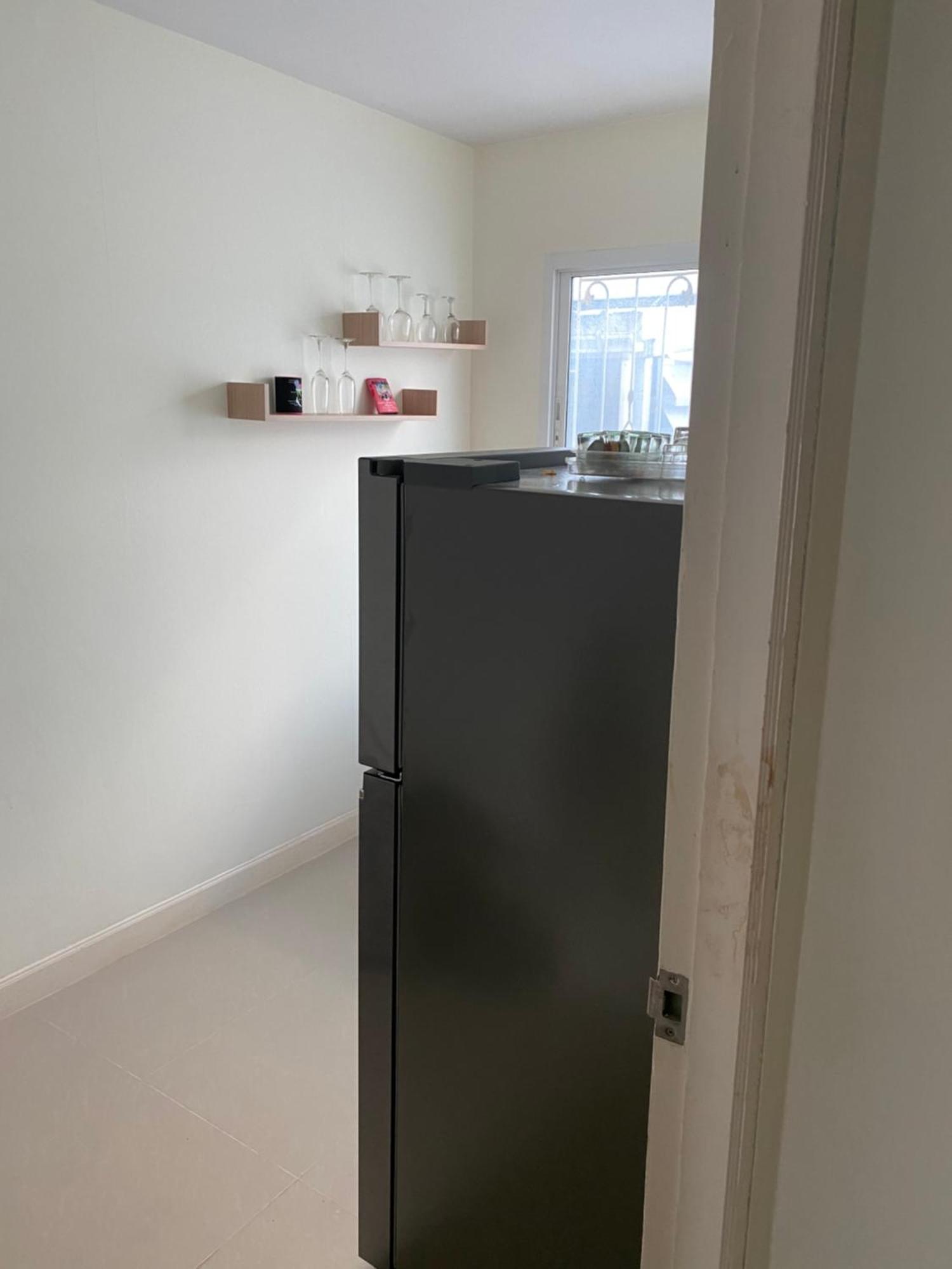 Studio Apartment Phuket Bagian luar foto