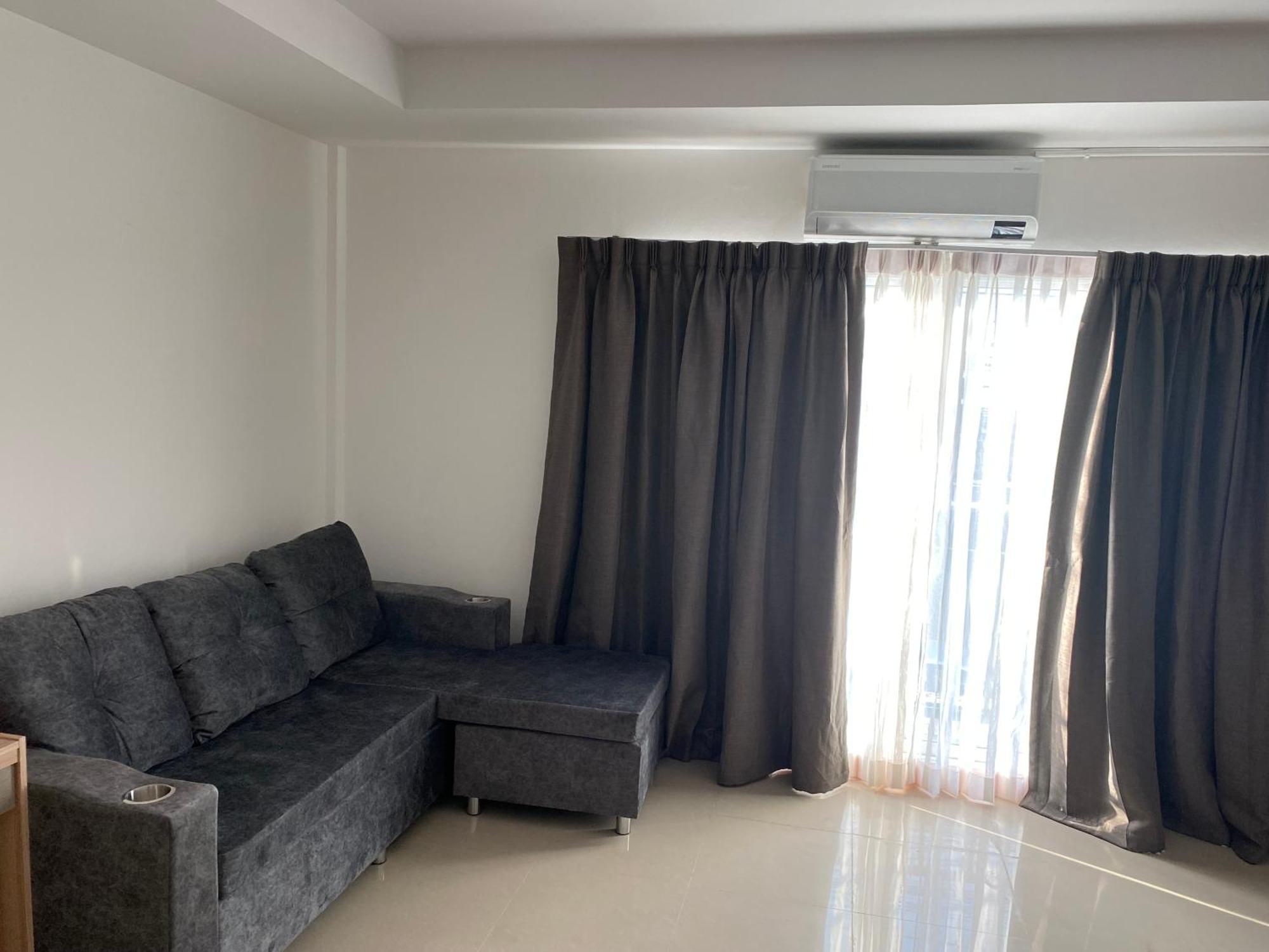 Studio Apartment Phuket Bagian luar foto