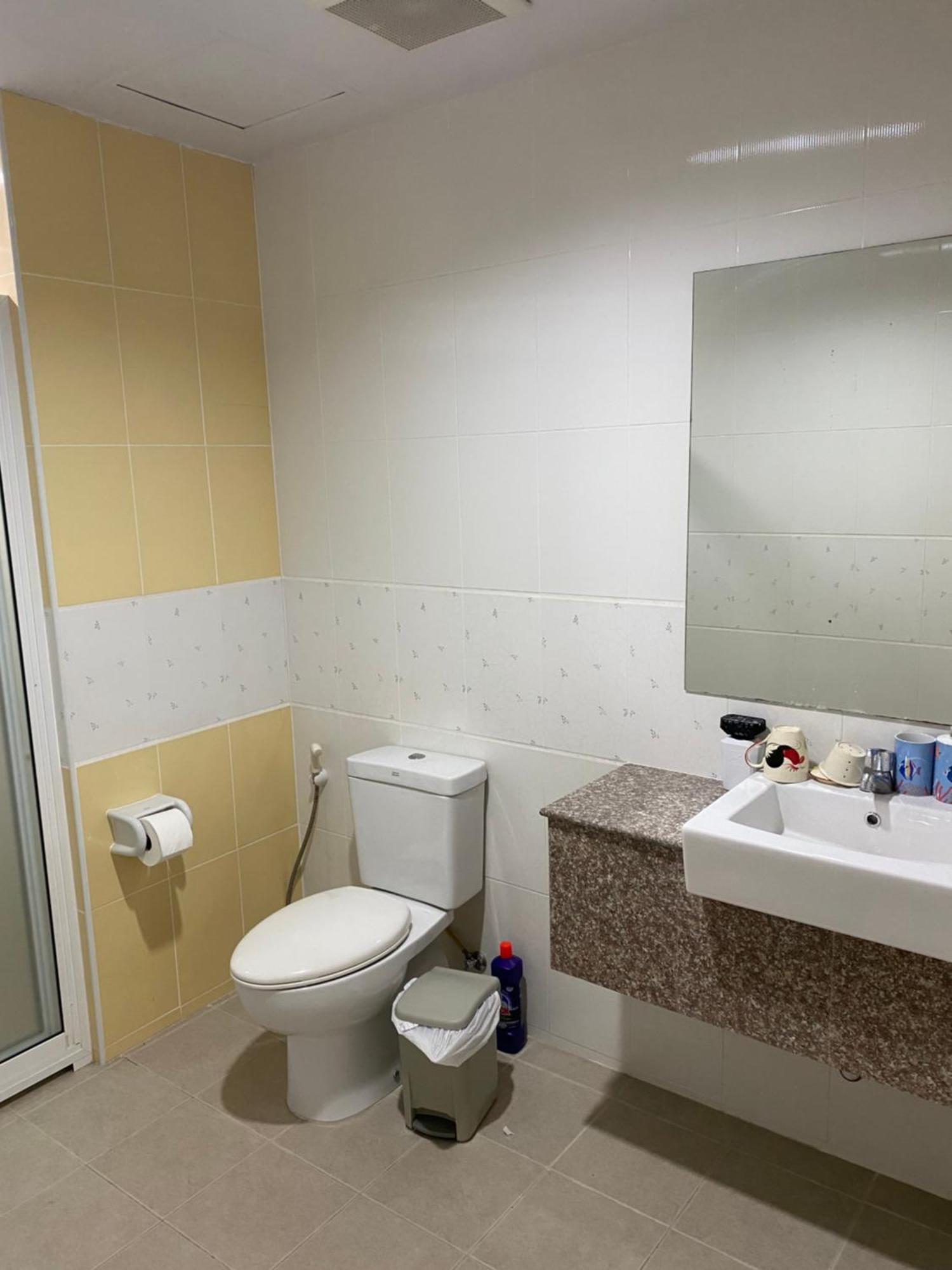 Studio Apartment Phuket Bagian luar foto