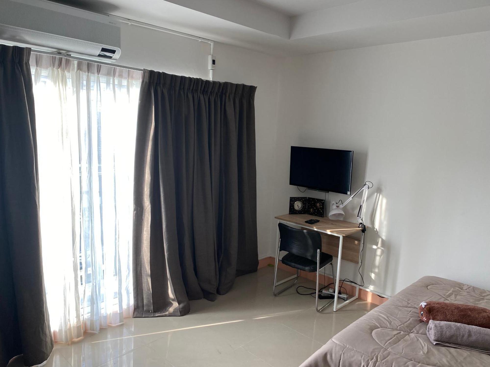 Studio Apartment Phuket Bagian luar foto